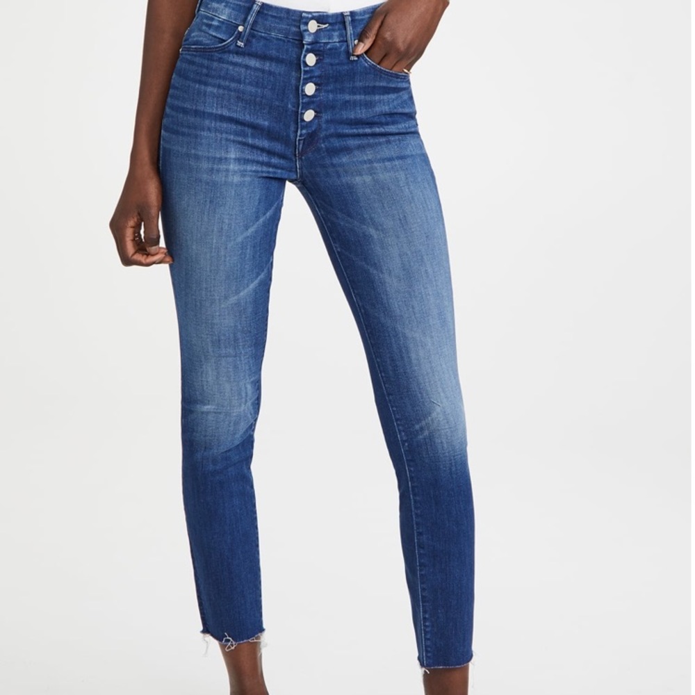 New with Tags- MOTHER Pixie Ankle Fray